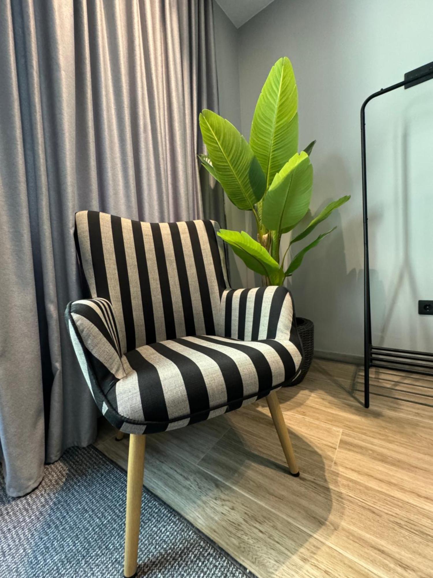 No9, Chic & Modern 2Bdr Apartment In The Centre Of Thessaloníki Eksteriør billede